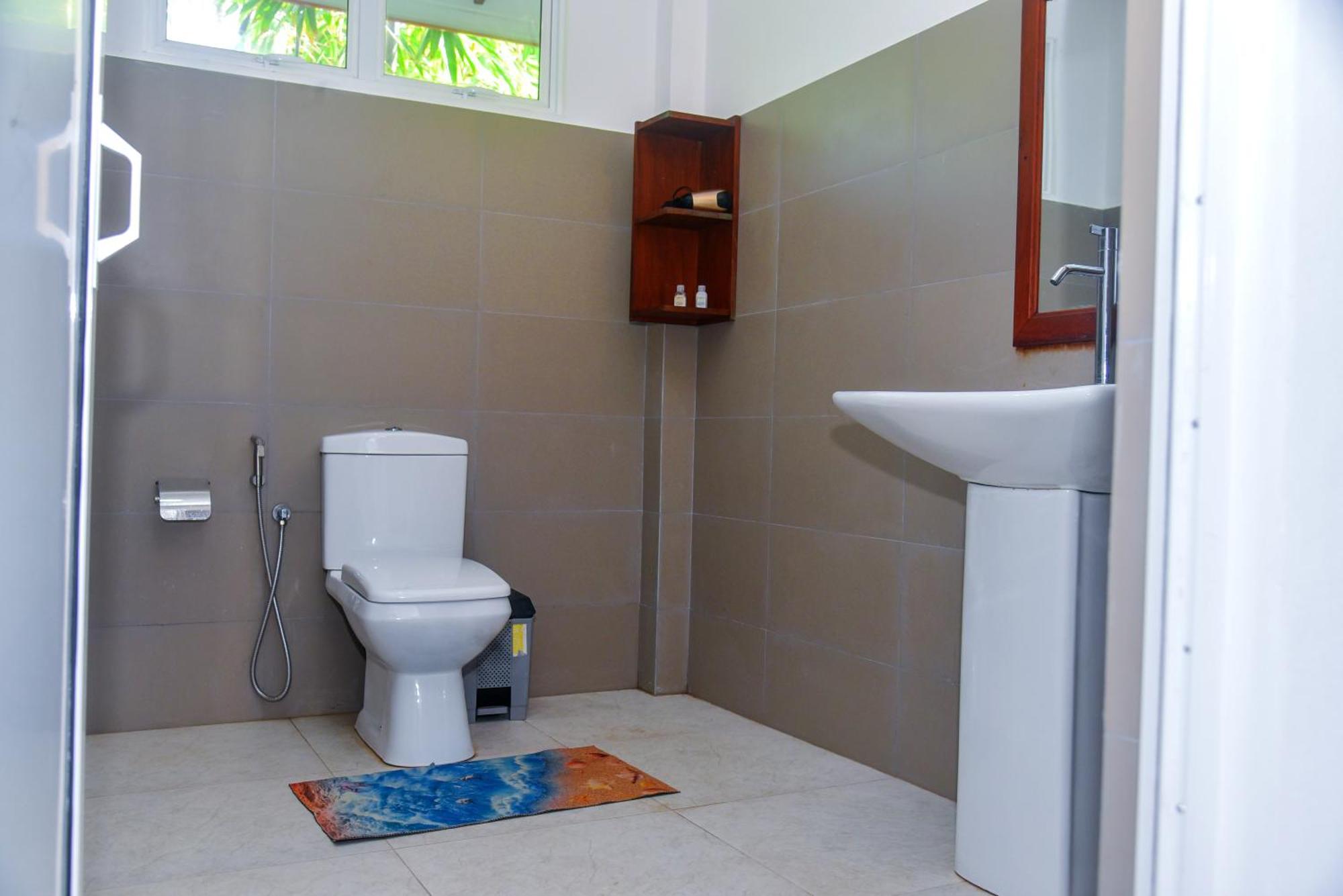 Villa A.Sms Induruwa Εξωτερικό φωτογραφία